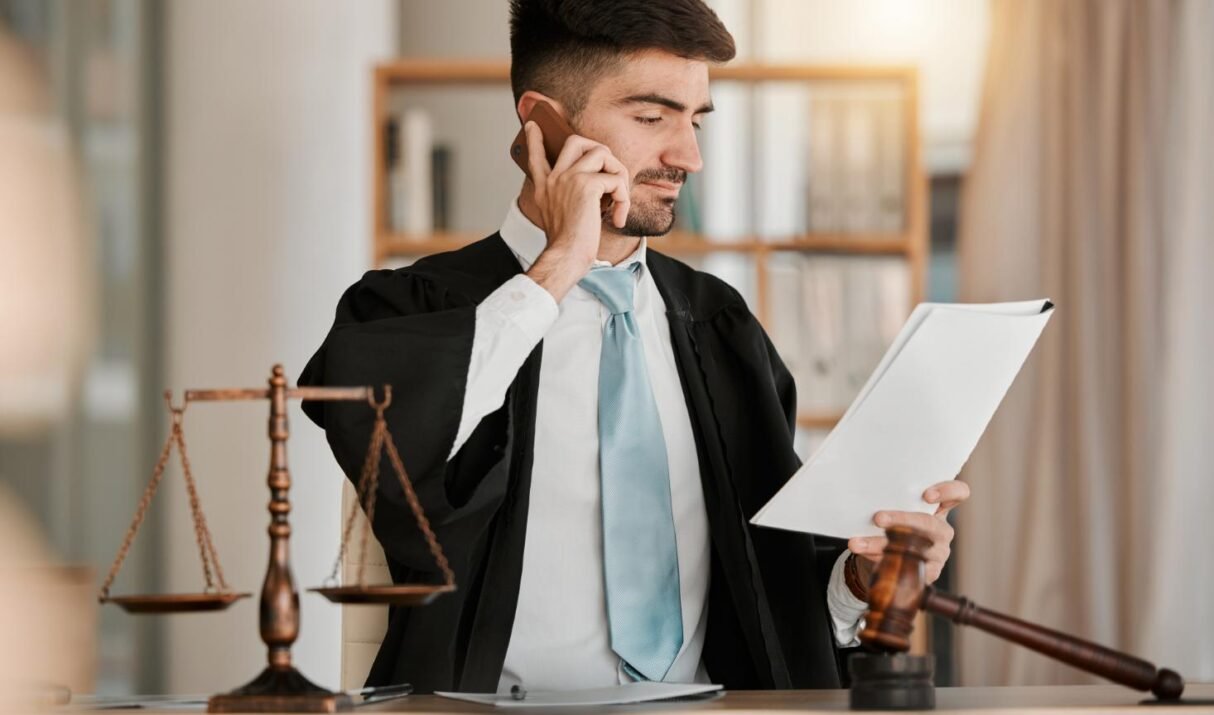 The role of a notary in business and corporate transactions